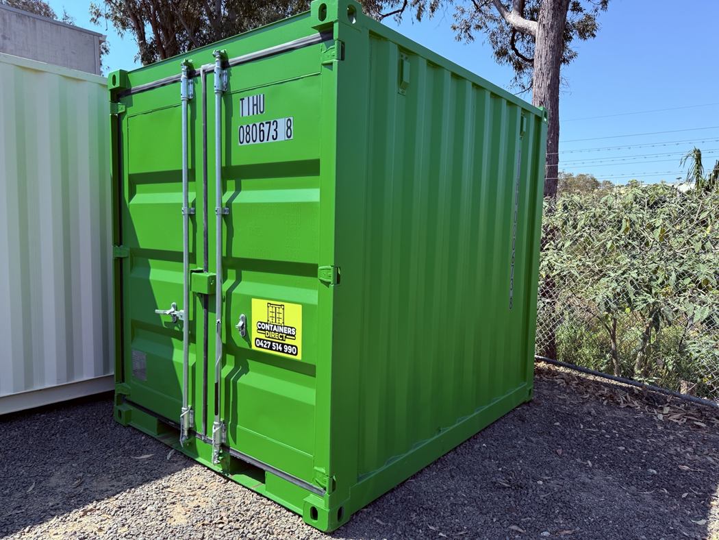 10ft green container – side